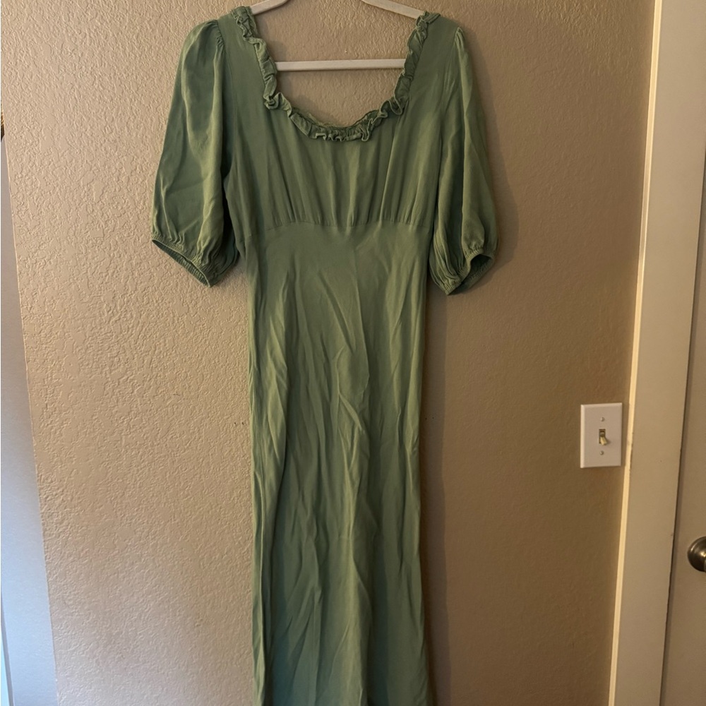 Astr the Label Midi Dress
